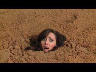 o girl in quicksand